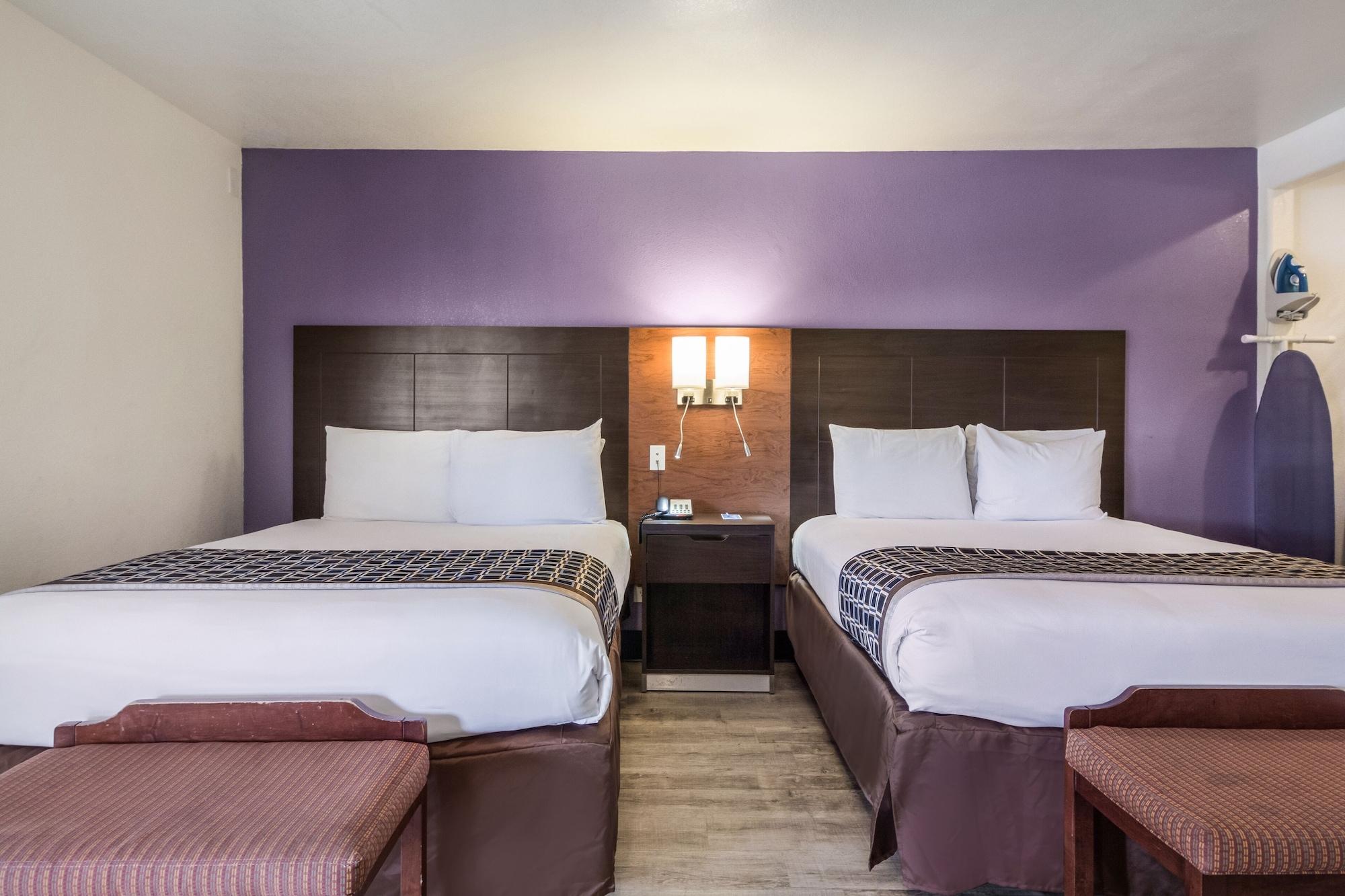 Rodeway Inn Near Downtown Монтерей Екстер'єр фото